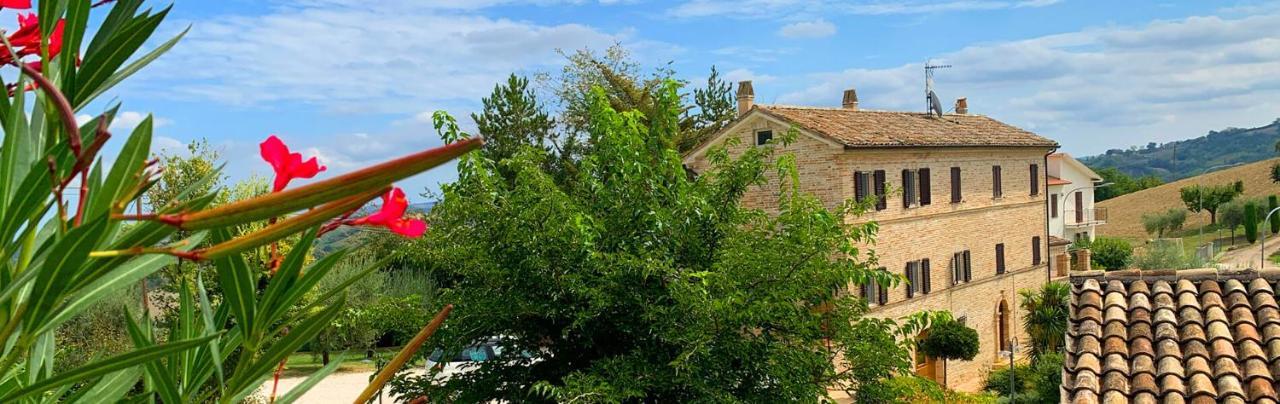 La Collina Apartment Monsampietro Morico Exterior photo