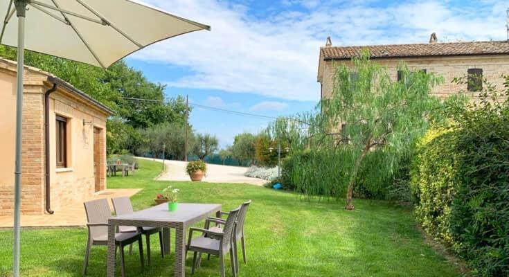 La Collina Apartment Monsampietro Morico Exterior photo